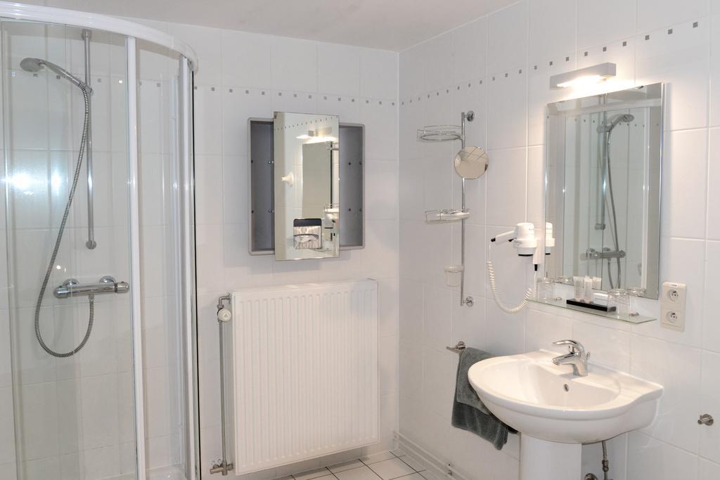 Hotel Vijfwegen Roeselare Εξωτερικό φωτογραφία